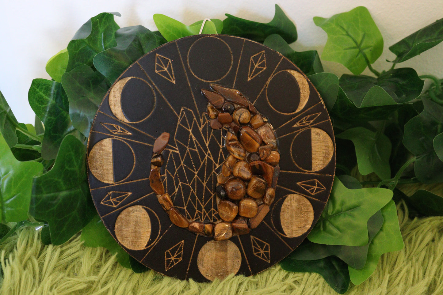 Tiger's Eye Crystal Cat Moon Phase Wall Hanging