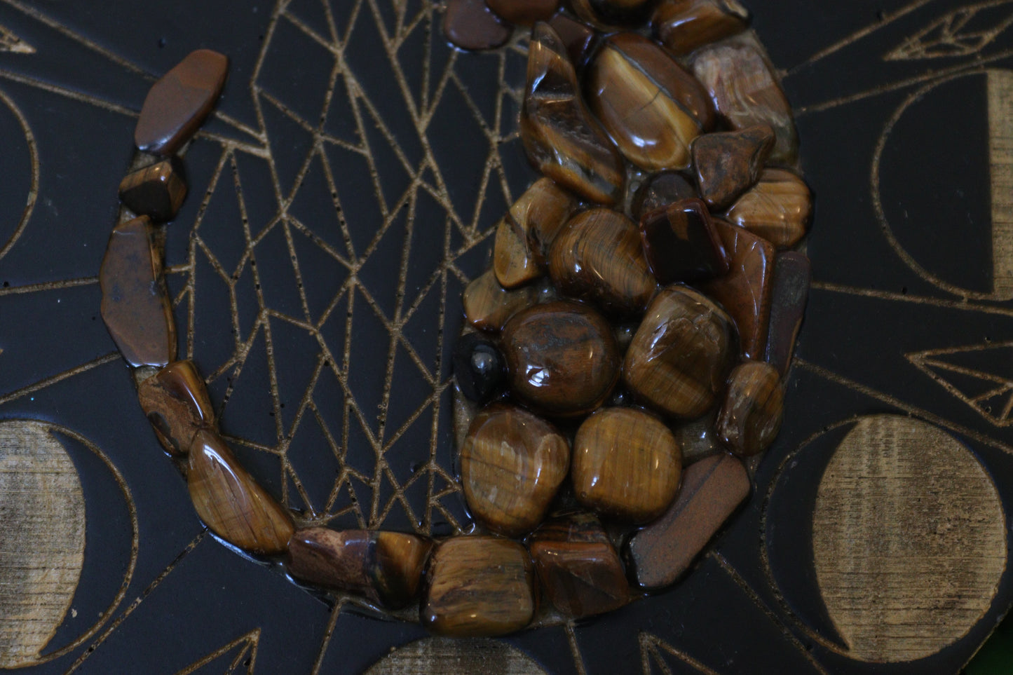 Tiger's Eye Crystal Cat Moon Phase Wall Hanging