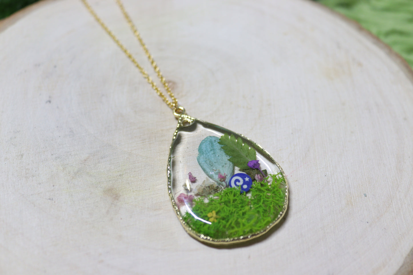 Hydrangea Teardrop Animal Crossing Fossil Pendant